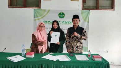 Photo of Dosen Laksanakan Pengujian Munaqosah, Mahasiswa Diuji Secara Komprehensif